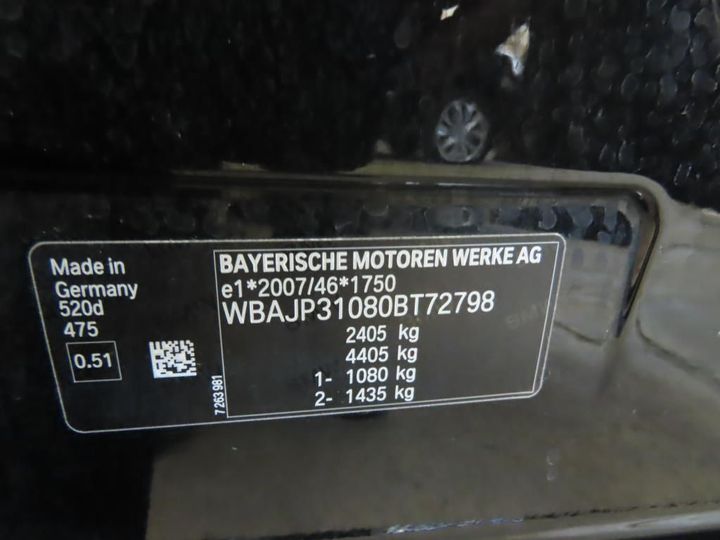 Photo 12 VIN: WBAJP31080BT72798 - BMW 5 TOURING 