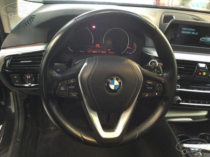 Photo 3 VIN: WBAJP3108KBT84467 - BMW 5 SERIES TOURING 