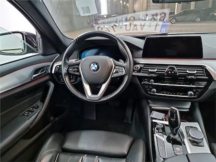 Photo 8 VIN: WBAJP31090BT72261 - BMW 5 TOURING DIESEL - 2017 