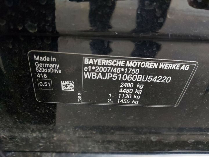 Photo 36 VIN: WBAJP51060BU54220 - BMW 520D 