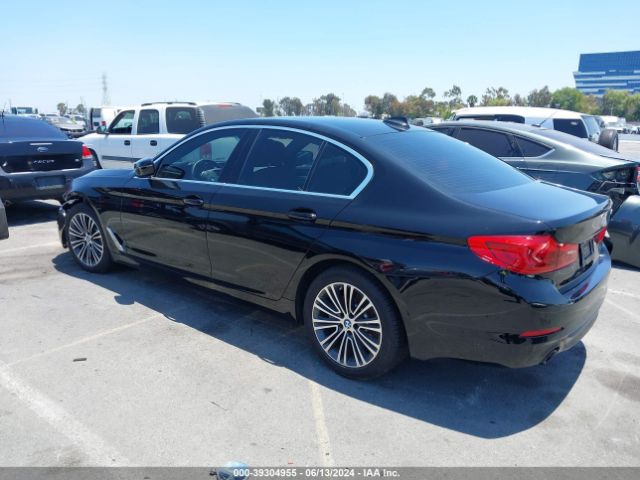 Photo 2 VIN: WBAJR3C00LWW54082 - BMW 530I 