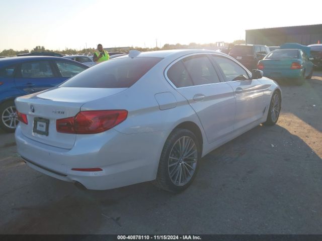 Photo 3 VIN: WBAJR3C00LWW61761 - BMW 530I 