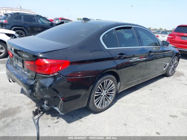 Photo 3 VIN: WBAJR3C02LCE44832 - BMW 530I 