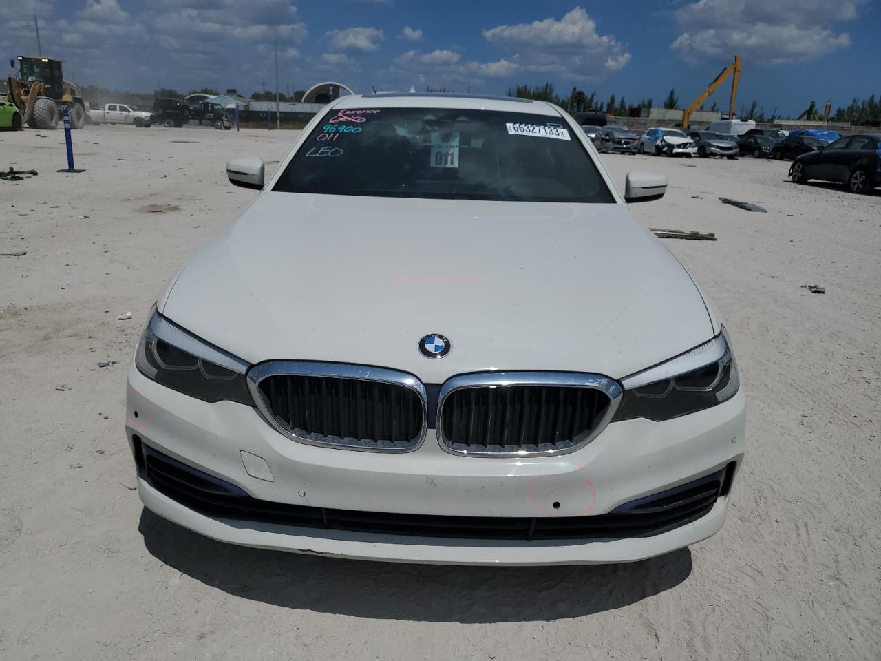 Photo 4 VIN: WBAJR3C04LWW64503 - BMW 5ER 