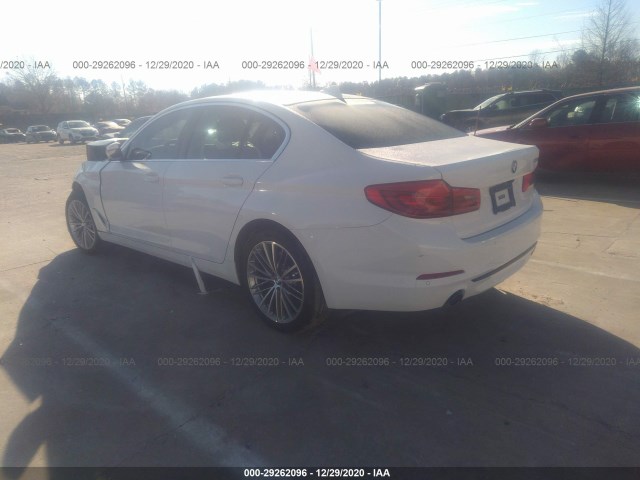 Photo 2 VIN: WBAJR3C08LWW68554 - BMW 5 