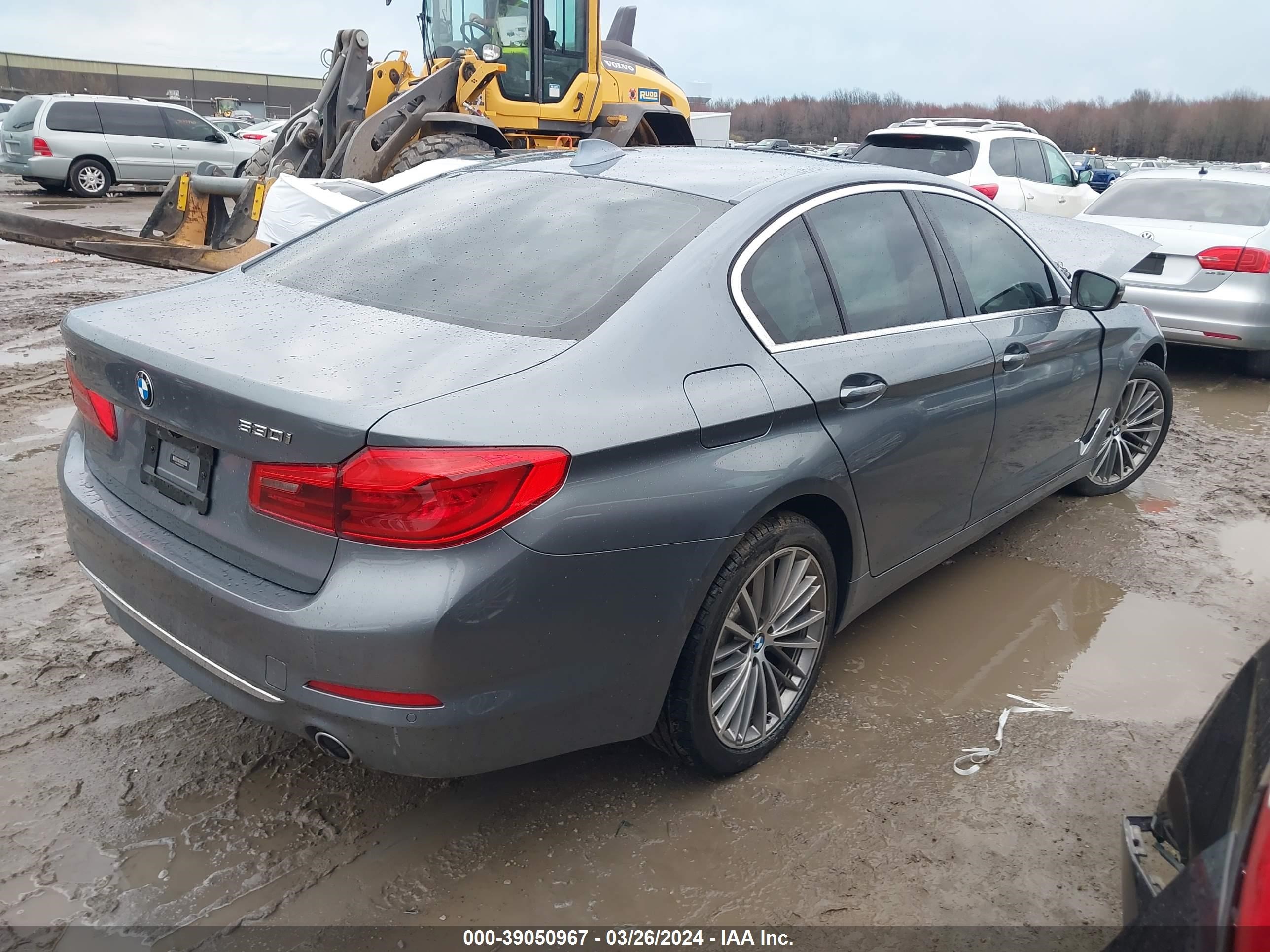 Photo 3 VIN: WBAJR7C09LWW77741 - BMW 5ER 