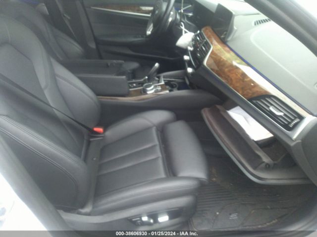 Photo 4 VIN: WBAJR7C0XLCD16135 - BMW 530I 