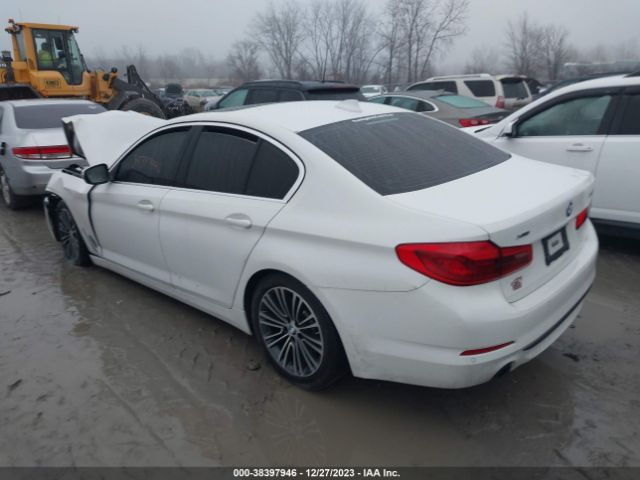 Photo 2 VIN: WBAJR7C0XLCD71202 - BMW 530I 