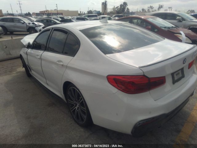 Photo 2 VIN: WBAJS1C05LWW79519 - BMW 5 SERIES 