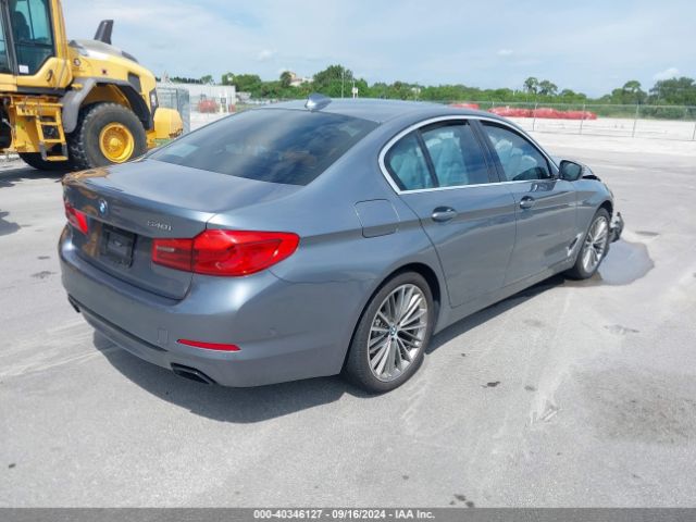 Photo 3 VIN: WBAJS1C08LCE65774 - BMW 540I 