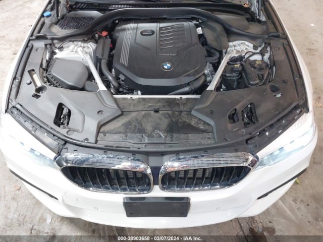 Photo 9 VIN: WBAJS3C00LWW83750 - BMW 540I 