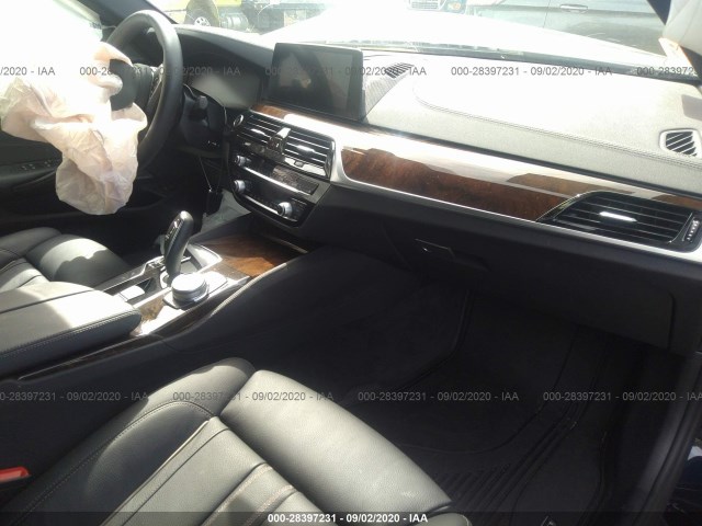 Photo 4 VIN: WBAJS7C02LBN96012 - BMW 550 