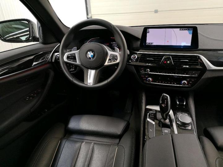 Photo 6 VIN: WBAJT11020BR62723 - BMW 520 