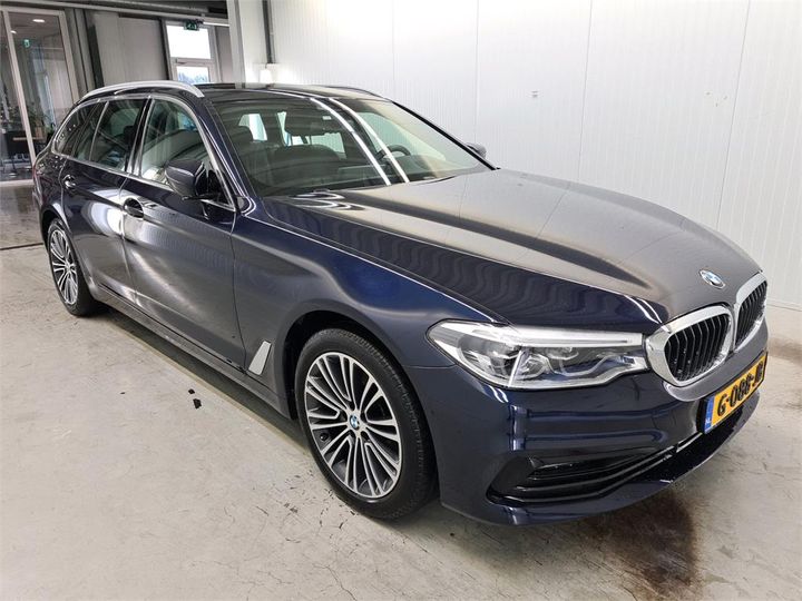 Photo 2 VIN: WBAJT11050BR62716 - BMW 520 