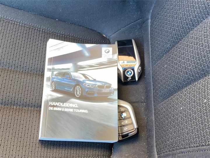 Photo 17 VIN: WBAJT11070CE10387 - BMW 5-SERIE 