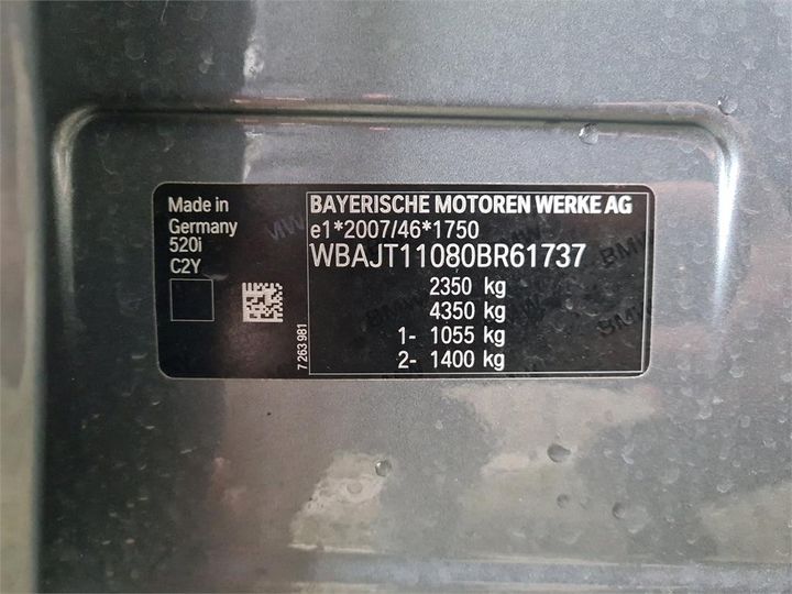 Photo 17 VIN: WBAJT11080BR61737 - BMW 5-SERIE 