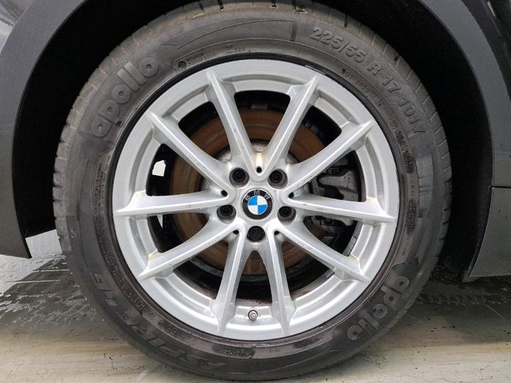 Photo 15 VIN: WBAJT11080CD22304 - BMW 520 