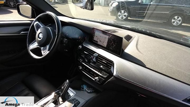 Photo 13 VIN: WBAJT31000BV43197 - BMW 530I 