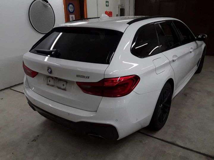 Photo 4 VIN: WBAJT31050BJ17859 - BMW 530 I TOURING 