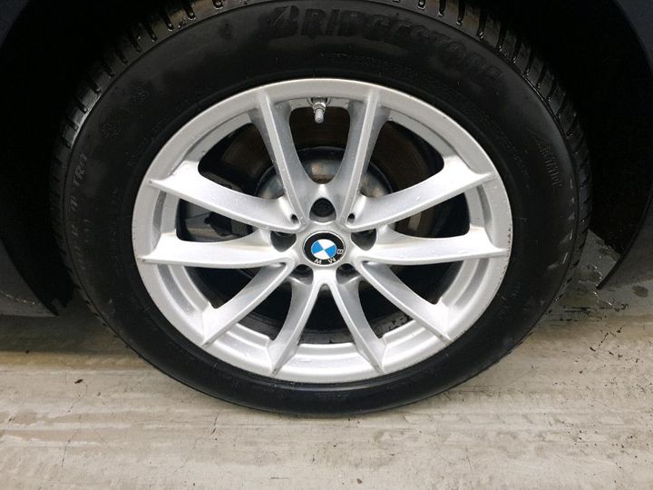 Photo 14 VIN: WBAJT91060BJ24418 - BMW 520 