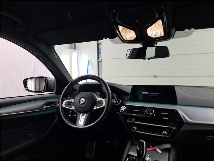 Photo 6 VIN: WBAJT91070BJ24654 - BMW 520 