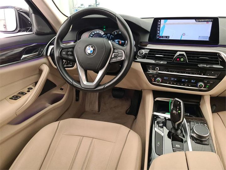 Photo 25 VIN: WBAJT91080BJ24436 - BMW 5 