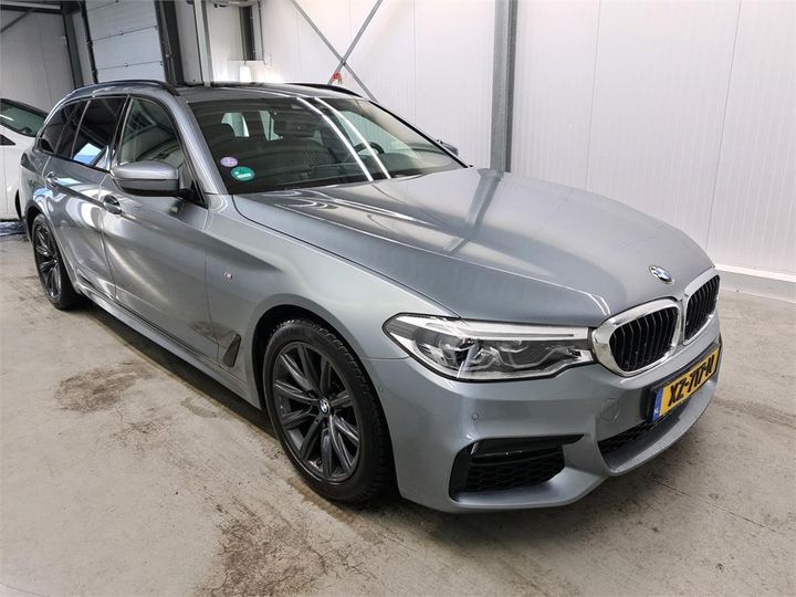 Photo 2 VIN: WBAJT91090BJ24655 - BMW 520 