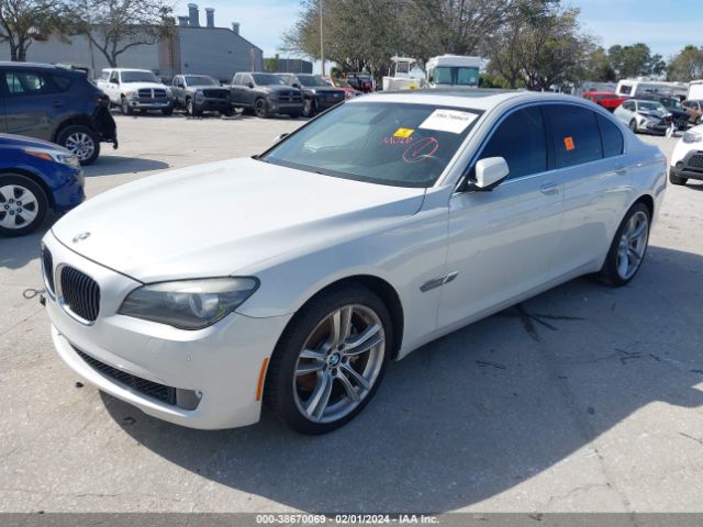 Photo 1 VIN: WBAKA4C54BC392371 - BMW 740I 