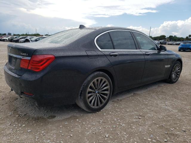 Photo 2 VIN: WBAKA4C55CDS99208 - BMW 7 SERIES 