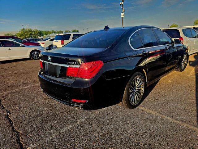 Photo 3 VIN: WBAKA4C55CDX20277 - BMW 740 I 