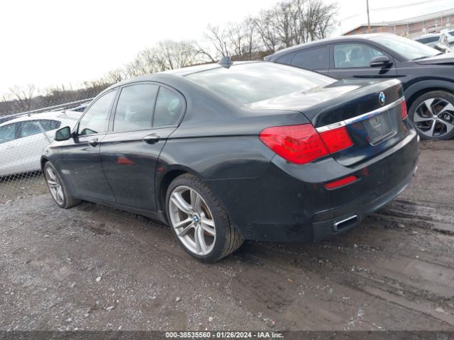 Photo 2 VIN: WBAKA4C5XBC612659 - BMW 740I 