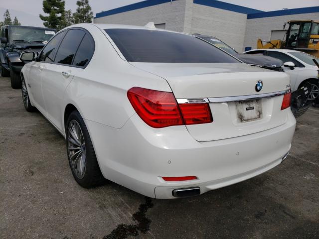 Photo 2 VIN: WBAKA4C5XCDS99382 - BMW 740 