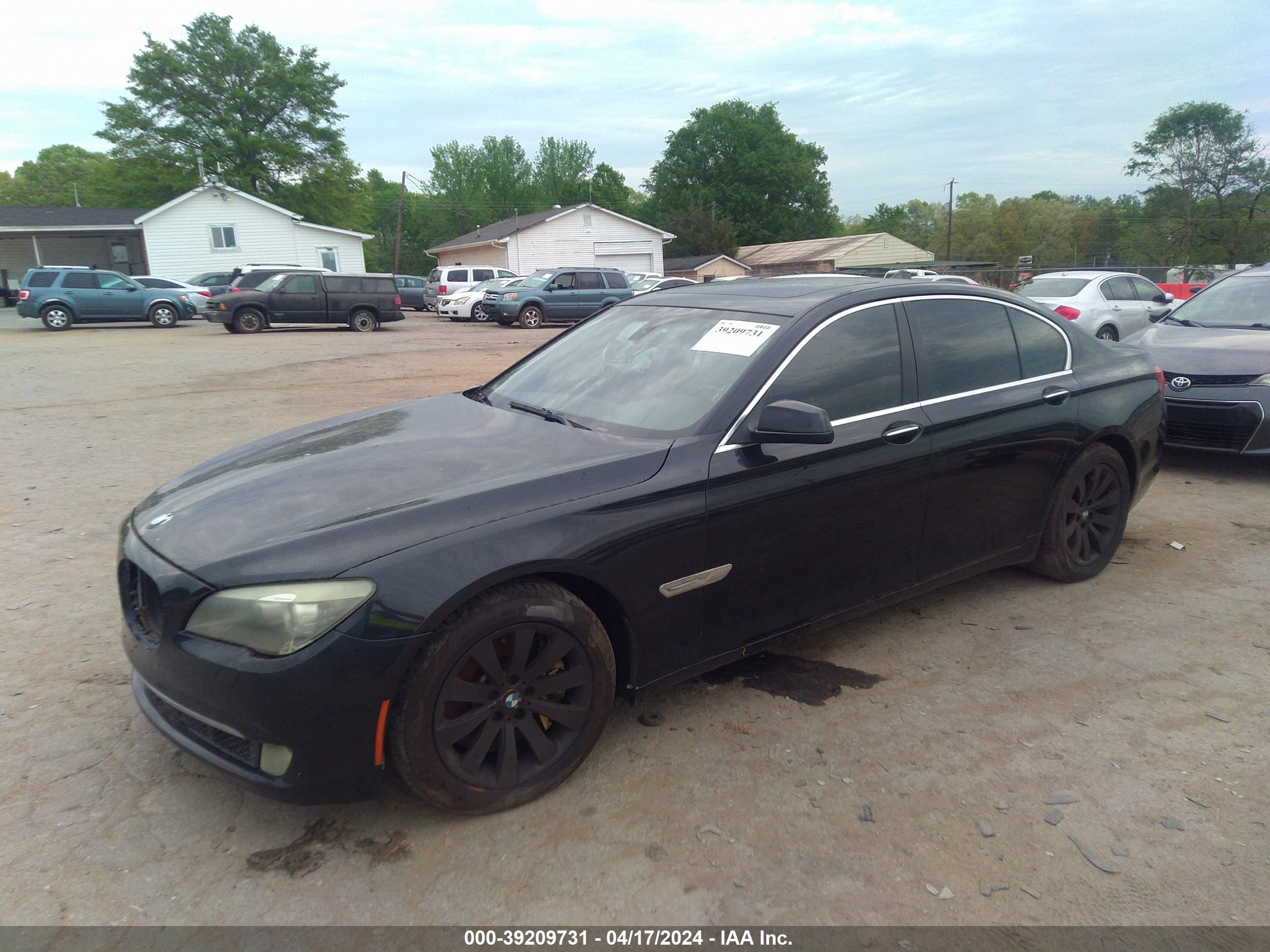 Photo 1 VIN: WBAKA83549CY34809 - BMW 750 I 