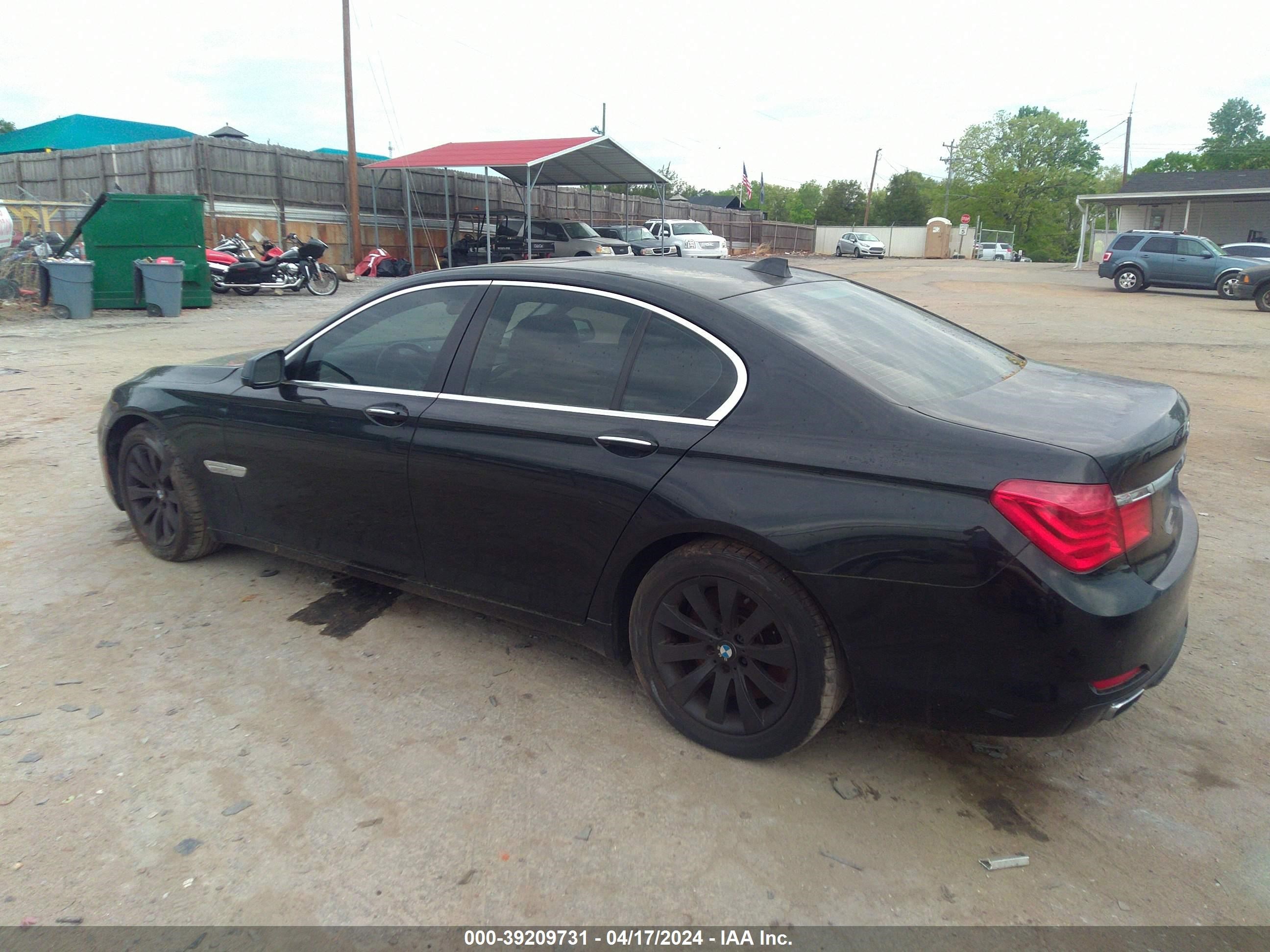 Photo 2 VIN: WBAKA83549CY34809 - BMW 750 I 