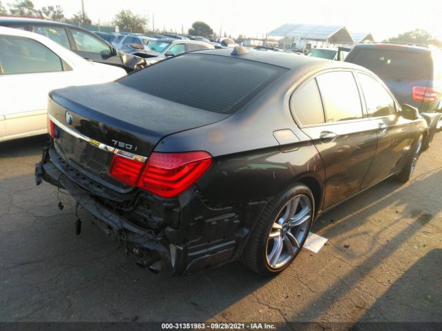 Photo 3 VIN: WBAKA8C50CCY37651 - BMW 7 