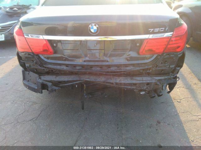 Photo 5 VIN: WBAKA8C50CCY37651 - BMW 7 