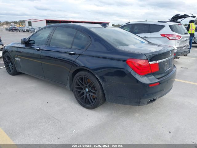 Photo 2 VIN: WBAKA8C50CDS99592 - BMW 750I 