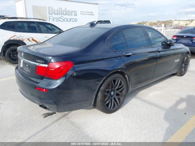 Photo 3 VIN: WBAKA8C50CDS99592 - BMW 750I 