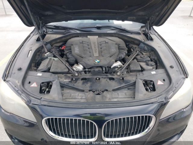 Photo 9 VIN: WBAKA8C50CDS99592 - BMW 750I 