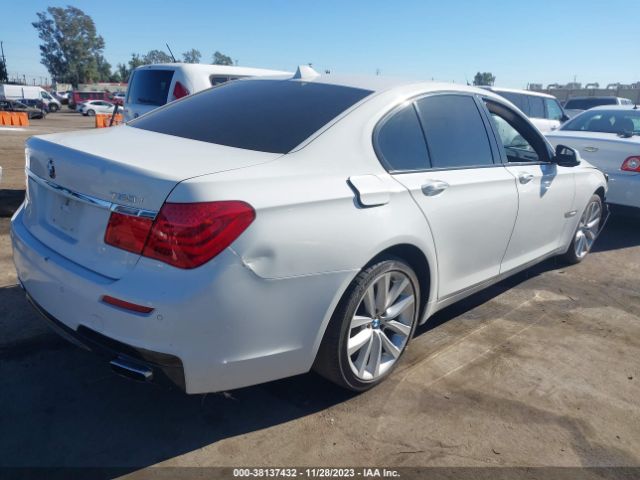 Photo 3 VIN: WBAKA8C57BCY36673 - BMW 750I 