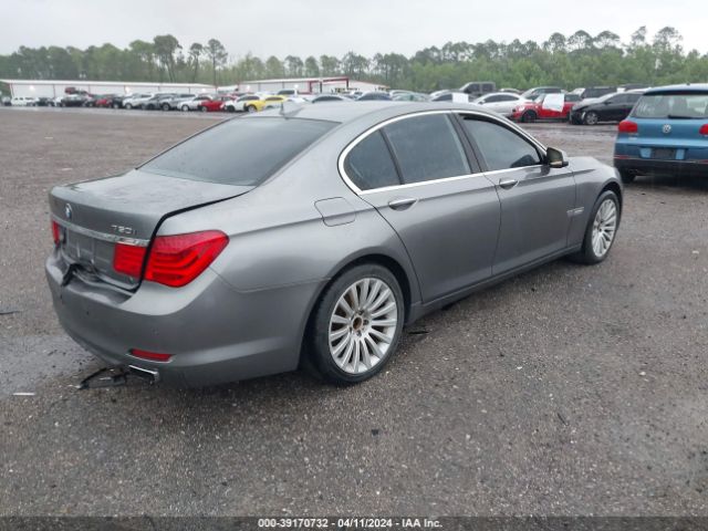 Photo 3 VIN: WBAKA8C57CDS99637 - BMW 750 