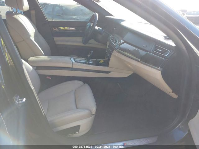 Photo 4 VIN: WBAKA8C59CDS99560 - BMW 750I 