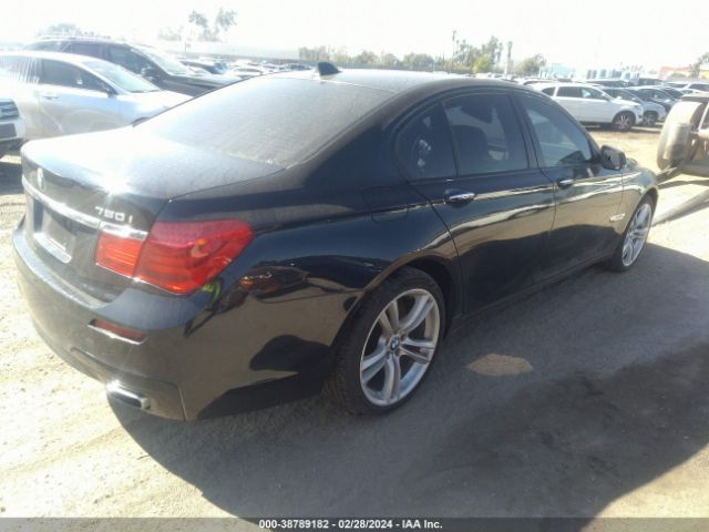 Photo 3 VIN: WBAKA8C5XBCY36747 - BMW 750I 