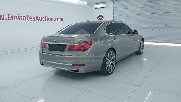 Photo 8 VIN: WBAKB2100CDV40083 - BMW 730 LI 