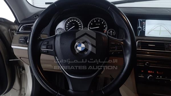 Photo 14 VIN: WBAKB2104BC674633 - BMW 730 LI 