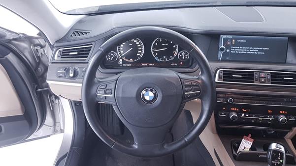 Photo 12 VIN: WBAKB2104CC689196 - BMW 730 LI 