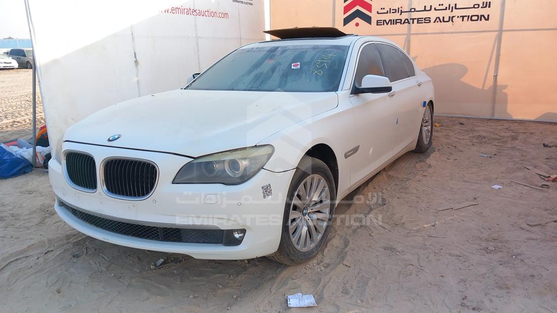 Photo 4 VIN: WBAKB210XBC677987 - BMW 730 