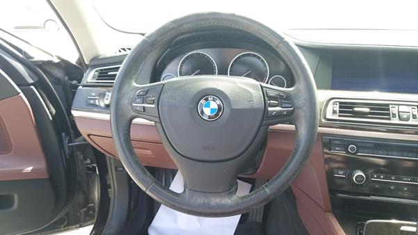 Photo 13 VIN: WBAKB210XCDX91578 - BMW 750LI 