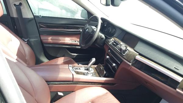 Photo 25 VIN: WBAKB210XCDX91578 - BMW 750LI 