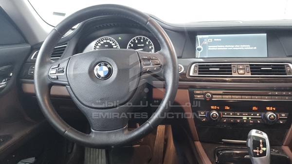 Photo 16 VIN: WBAKB4100CC933292 - BMW 740 LI 